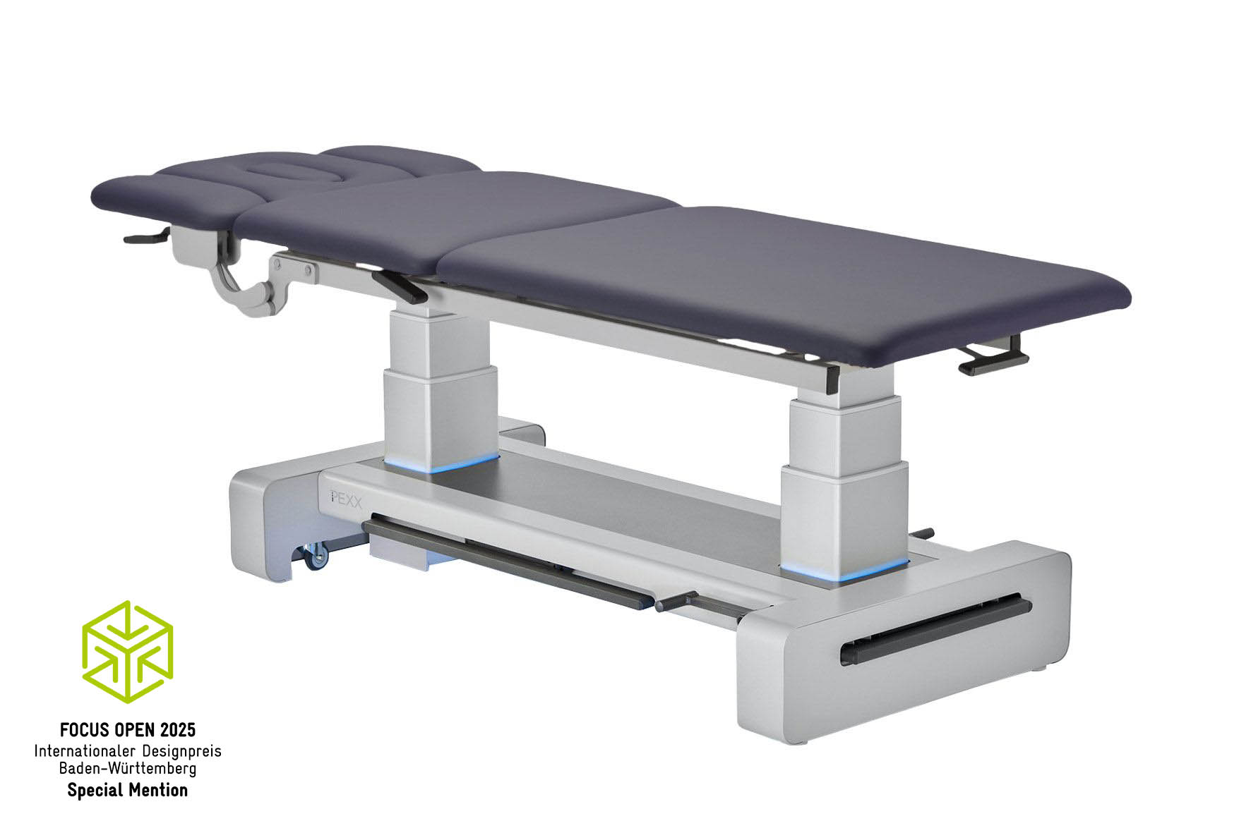 Eine Säulenliege mit anthrazit farbenen Polster und silbernem Gestell.